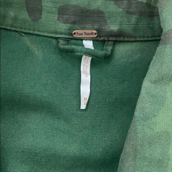 Free people camo bomber jacket - Picture 2 of 3